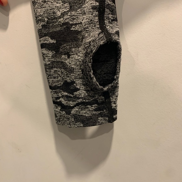 AYBL, Gray and Black, Cropped Workout long sleeve, - Picture 2 of 4